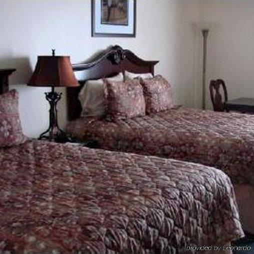 Du Quoin Fairgrounds Inn מראה חיצוני תמונה