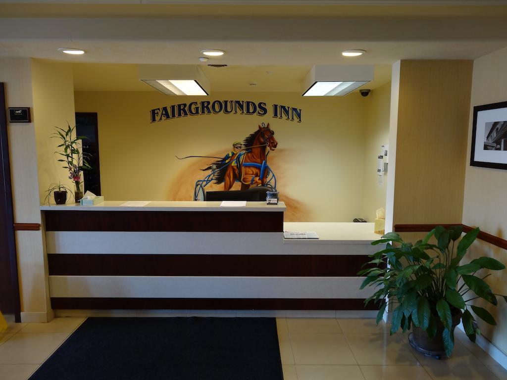 Du Quoin Fairgrounds Inn מראה חיצוני תמונה